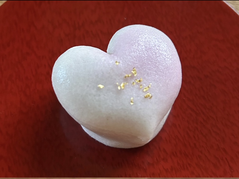 ハート上用まんじゅう